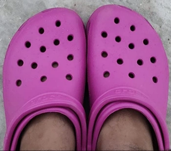 PInk-Crocs-for-girls