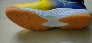 Nivia Badminton shoe under 1000