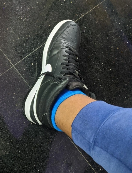 A-Men-Wear-Phirozi-Colour-Ankle-Length-Odor-Free-Ssocks-Inside-The-Black-Sneakers