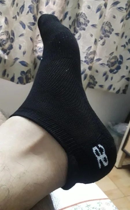 A-Men-wear-Black-Color-Sweat-Free-Socks