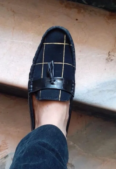 Customer-Wore-Left-Side-Big-fox-Black-suede-loafer