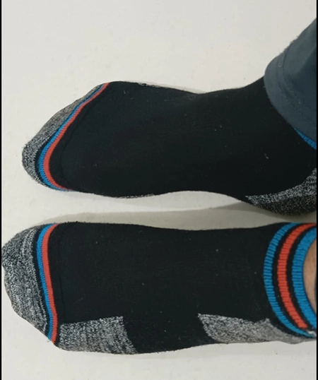 Black-Color-Navy-Sport-Socks